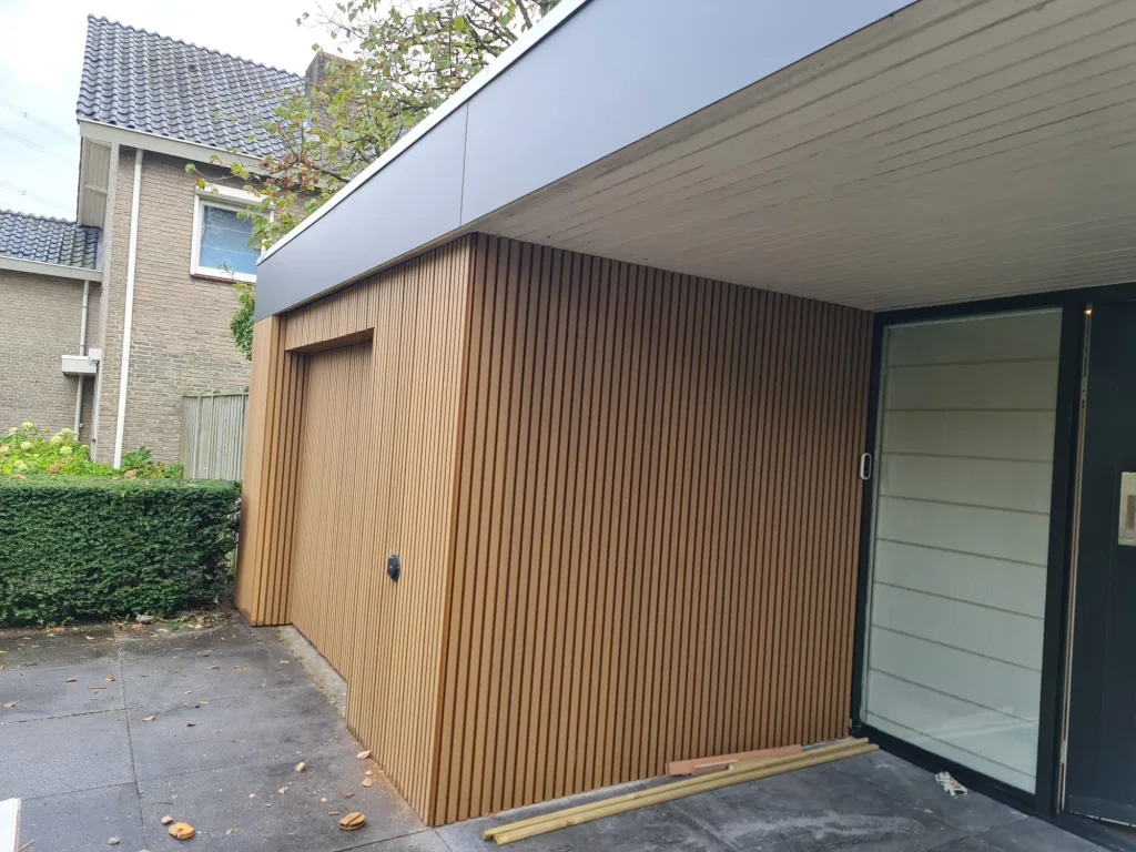Gevelbekleding hout verticaal