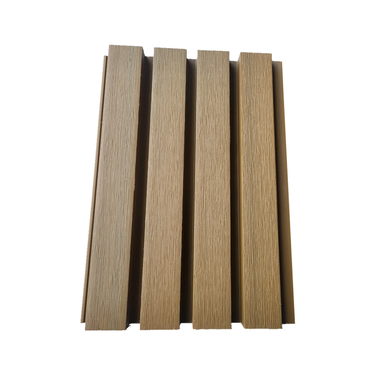 Composiet gevelbekleding teak